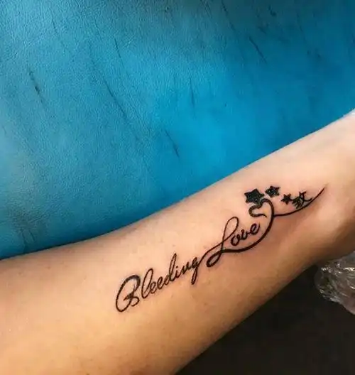 字母纹身纹身图片