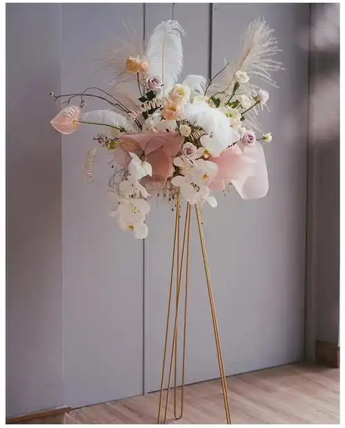 11:13:40花柱 (436)布置 · 花艺· 花柱/桌花/导视/胸花/手环花吖烟