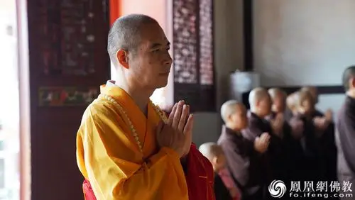 安徽省佛教协会执行会长,潜山市佛协会长,禅宗祖庭三祖禅寺住持宽容大