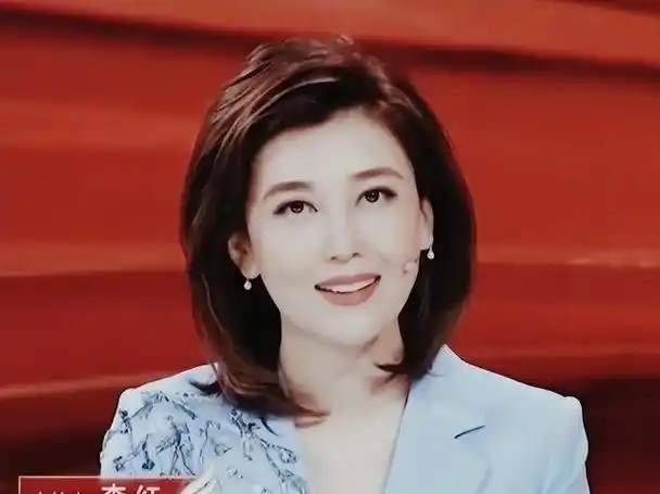 "央视名嘴"李红:14岁辍学,18岁隐婚,却成功逆袭成最美主持人