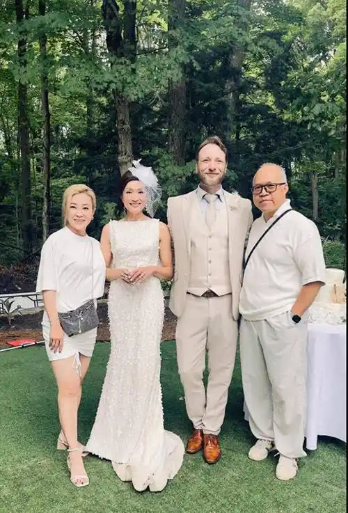 李司棋与第二任丈夫的婚姻维持了7年,最终因性格不合分开,至此李司棋