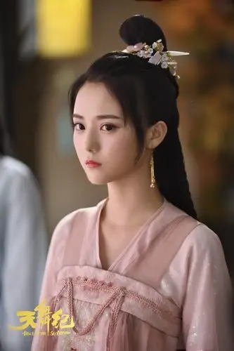 马倩倩剧里提亲许凯 《天舞纪》上演虐恋模式