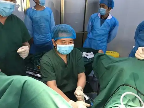 90岁老人再新生活暨经尿道棒柱状水囊前列腺扩开术治疗前列腺增生的新