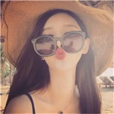 戴墨镜的美女图片头像霸气时尚潮流女生真人高清图片大全