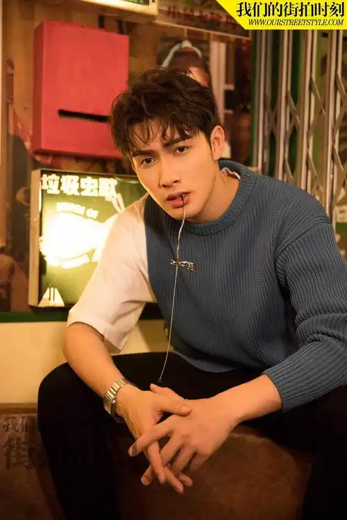考古张彬彬街拍图,帅爆了