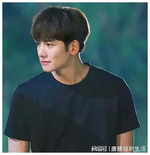 池昌旭韩国男演员颜值天花板吧高学历演技好