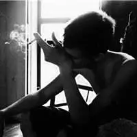 男生头像黑色系伤感_微信头像图片大全