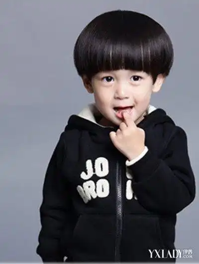 蘑菇头短发发型图片小男孩儿童造型设计大全