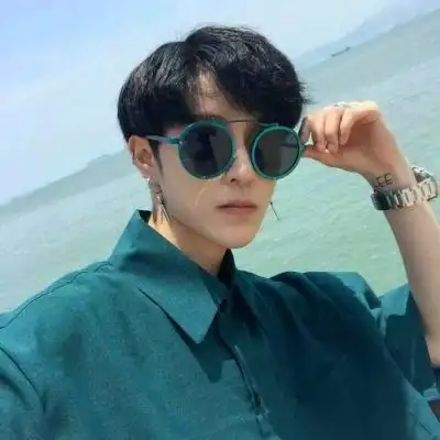 头像男独一无二霸气冷酷高清图片_男生头像_头像屋