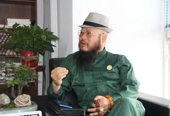 风水大师赵易华:风生水起转乾坤 面相天机一点通