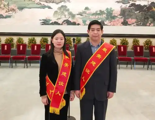 袁家军王浩等看望最美浙江人代表省建设系统2021年度最美建设人代表