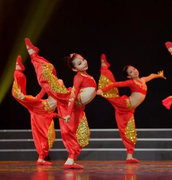 中国风少年志舞蹈儿童演出服元旦春节幼儿舞蹈服少儿l练功服