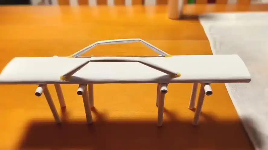 高二学生手工作业纸桥