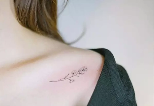 最适合女生纹身位置,美的令人目不转睛!尤其是第三个!