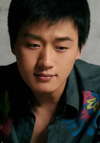 佟大为工作室职业:演员体重:70kg佟大为详细资料佟大为,中国内地闻名