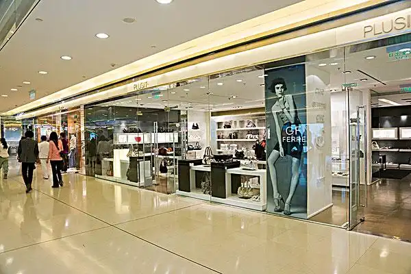 北京王府井商场内景