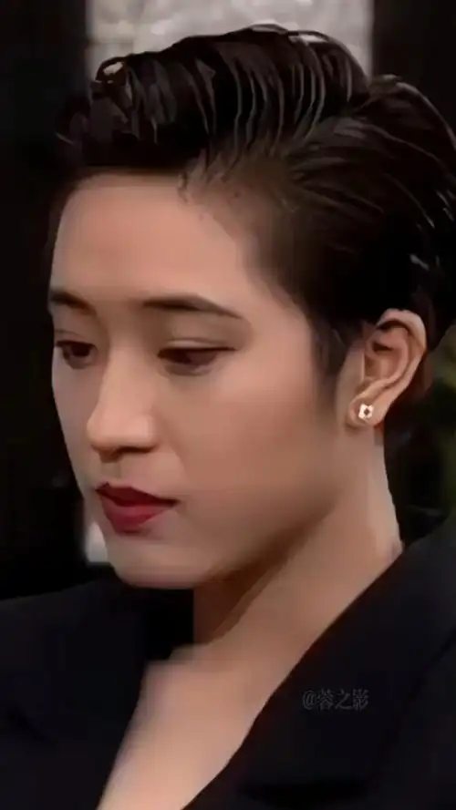 我要上热门陈法蓉大背头鼻祖飒中不失柔情完美的结合