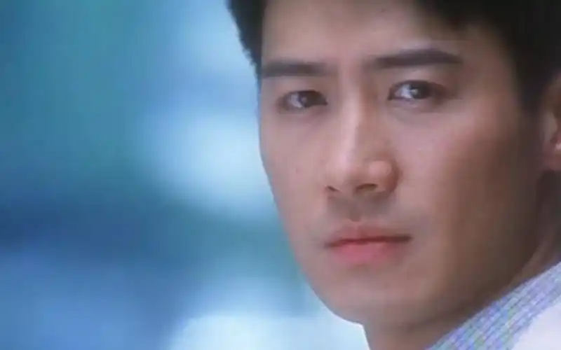 四大天王当中黎明是公认最帅的,唱功如何你们先听下这首歌再评论