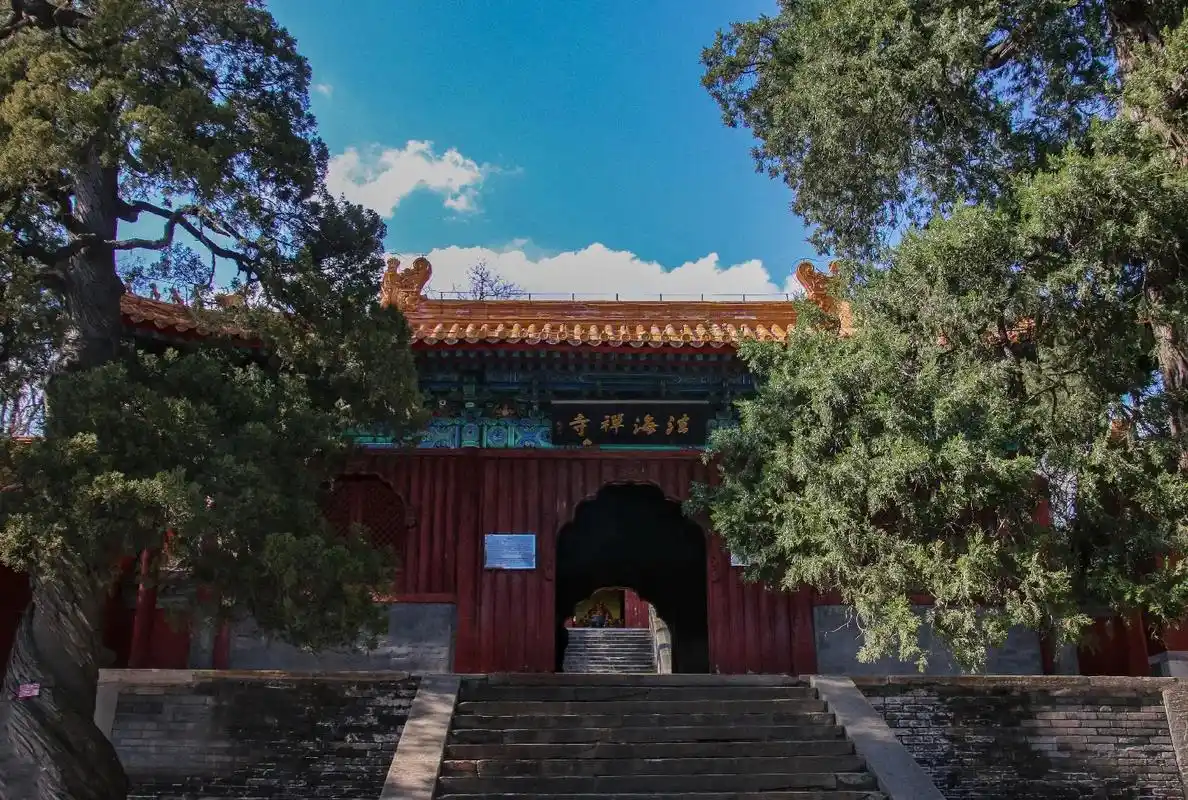 上热门97 #北京古寺 13.法海寺 石景山区翠微山南麓模 - 抖音