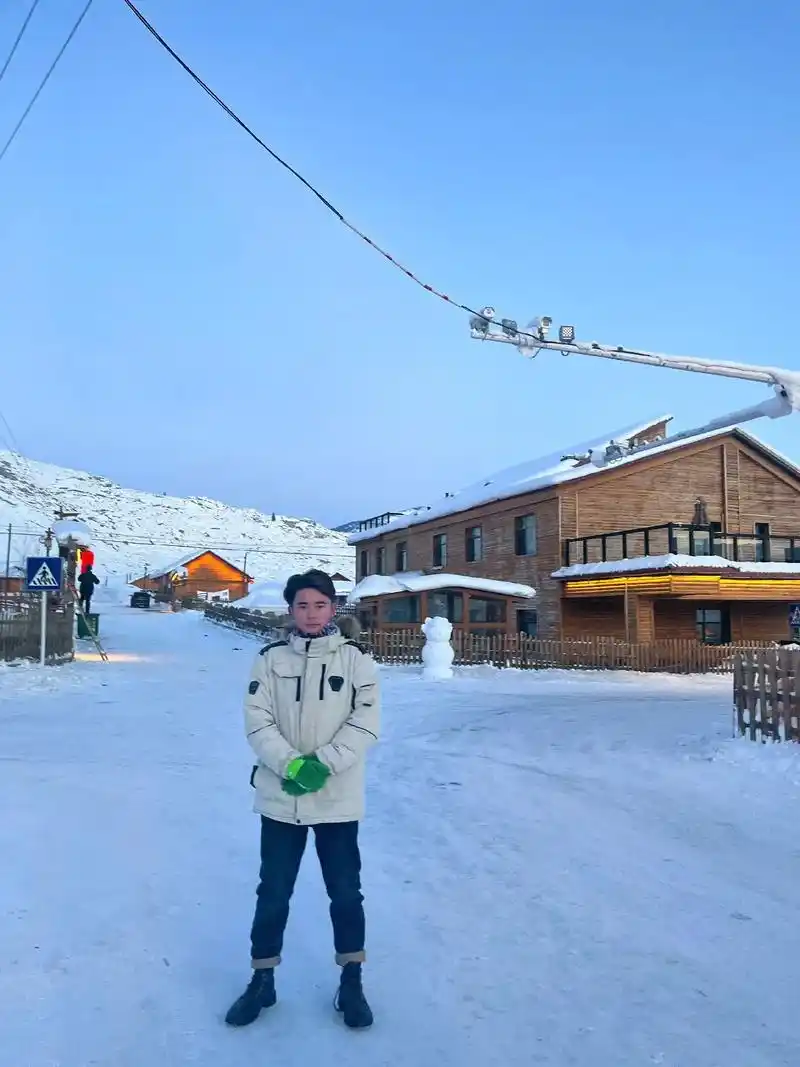 我们哈萨克族人每次分开都会说:"#如果天地允许我们还会再见面 - 抖音