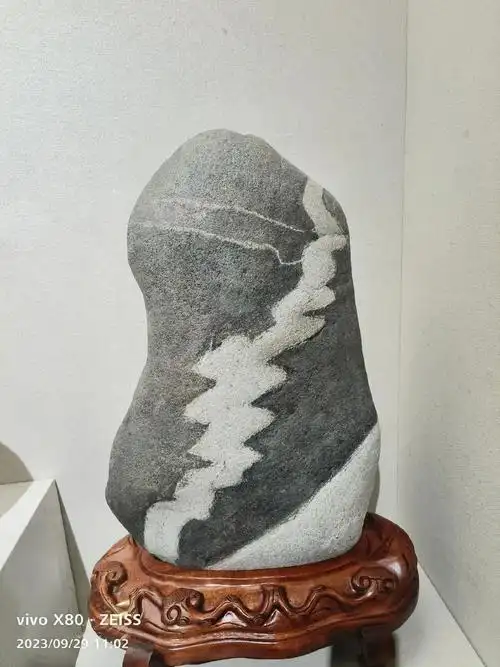 世界各国奇石,#纯天然奇石 #石来运转 - 抖音