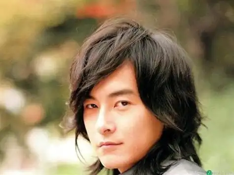 江直树人设崩塌上热搜, 郑元畅: 请大家不要点开看! 那是不可能的