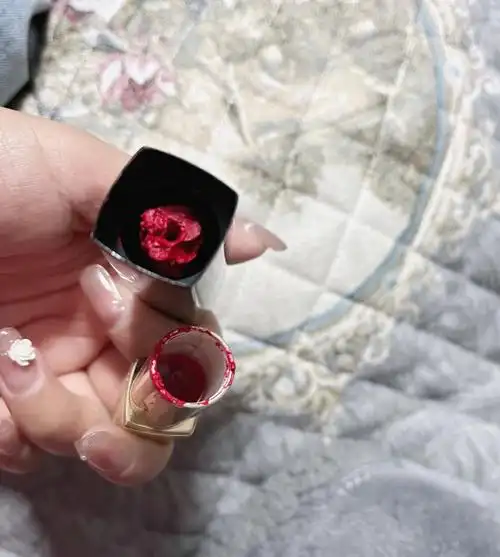 如何拯救断了的口红