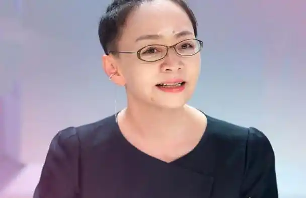 宋丹丹为《向往4》操碎心,为节目效果狂抛梗,网友赞其有情有义