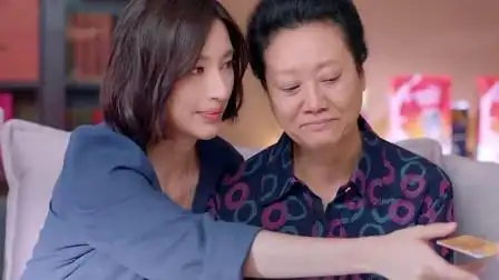 大话红娘大结局:晓晓帮助,小珊忏悔,杨烁一张卡搞定丈母娘-电视剧