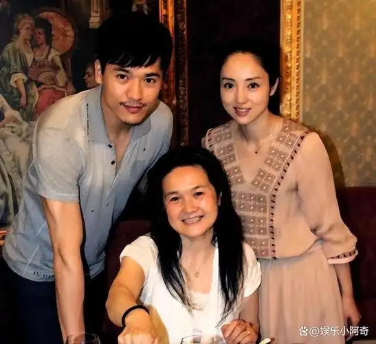 四年后,再看董璇与高云翔,才知离婚对他们来说是正确的选择