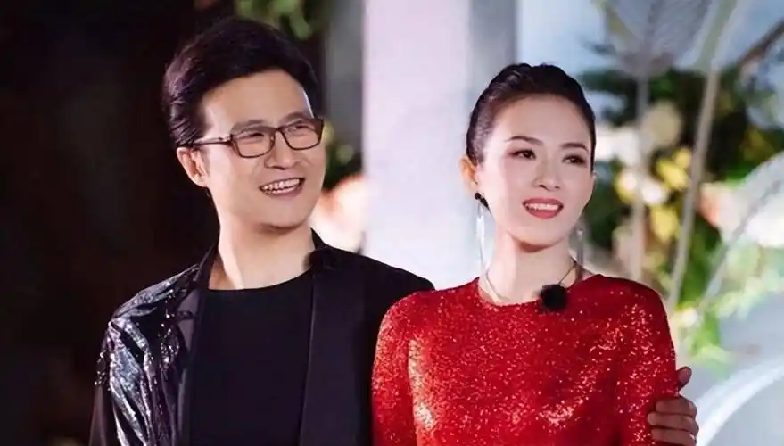 章子怡离婚周一围分寸感丢失,朱丹成了笑话,汪峰:原来早有预谋-第1张