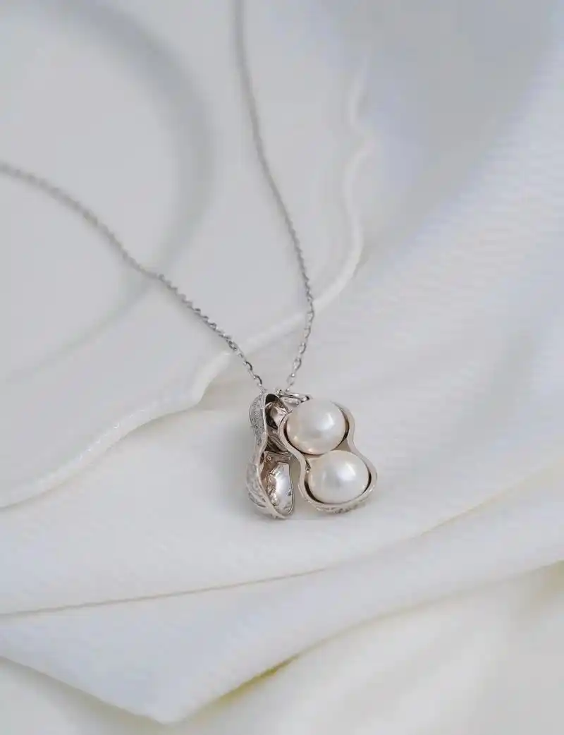 好事花生吊坠珍珠·金/银.06好事花生吊坠·金/银 "好事会 - 抖音