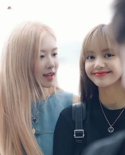 blackpink 金智妮jennie 金智秀jisoo 朴彩英rose lalisa