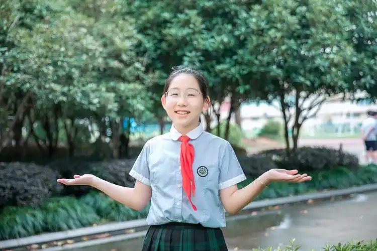 学院路小学毕业照——个人写真照