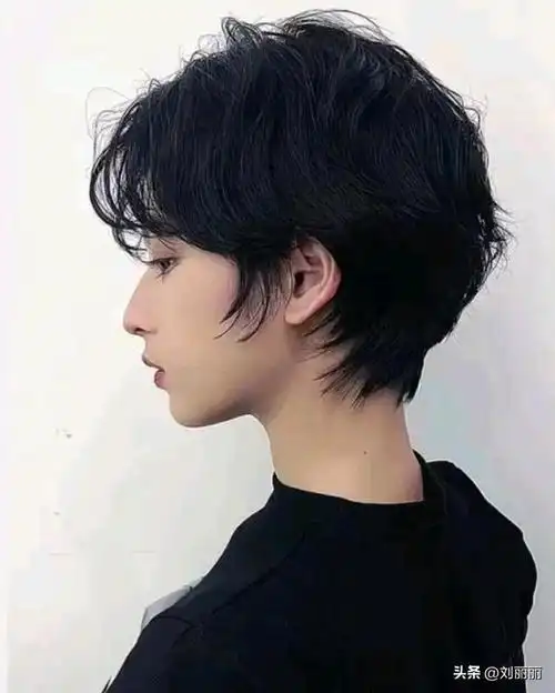 女士短发发型图片大全2020(女士短发发型2021年最新款)-天晟网