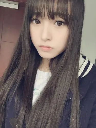 snh48徐子轩写真图片