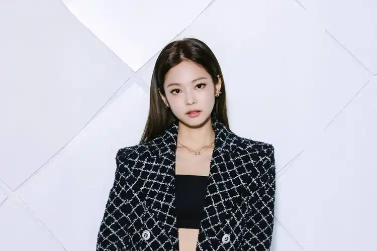 jennie kim(金珍妮)78 - 堆糖,美图壁纸兴趣社区