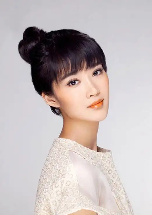 奚望《脊梁》杀青 与妈妈茹萍首度合作