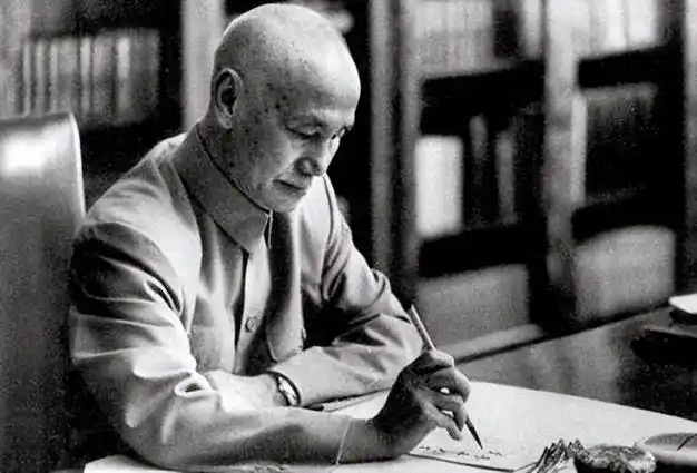 提出"两蒋"移灵大陆,2句话让世人唏嘘|蒋孝勇|蒋经国|章亚若_网易订阅