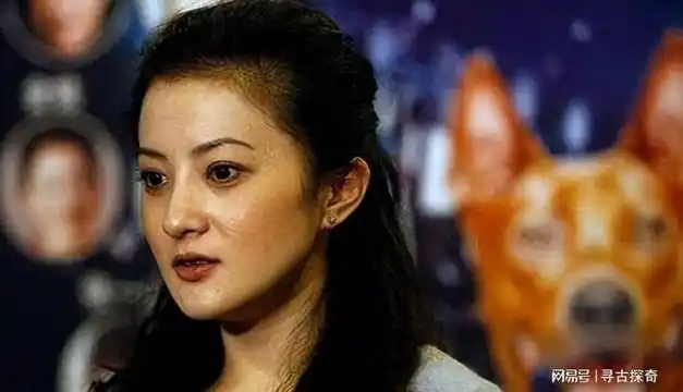 小婉君金铭现状43岁不婚不育单身住豪宅活成了人间清醒