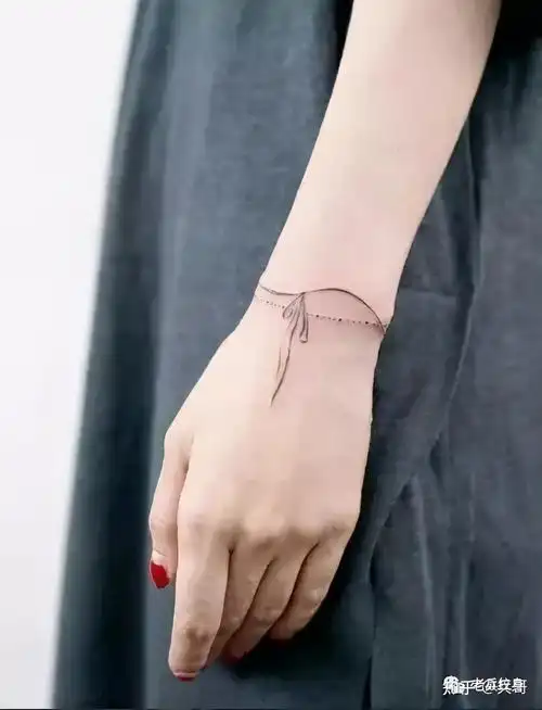 经典手腕纹身潮人都选这几款图案