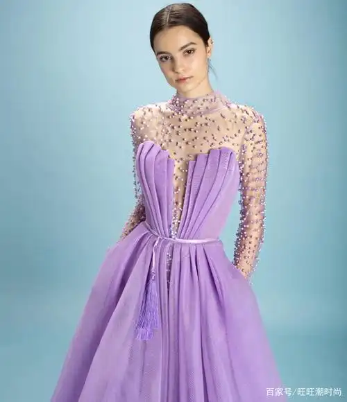 teuta matoshi高定礼服,柔雾薰衣草紫,刺绣花卉钉珠工艺