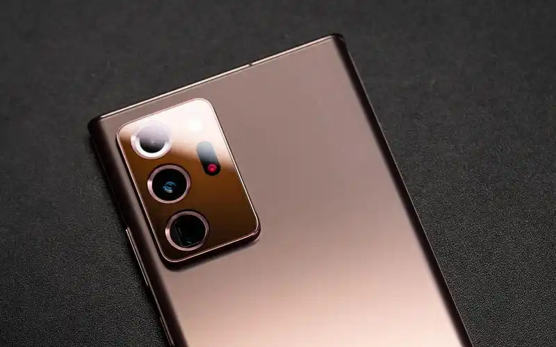 先用它一个月三星galaxynote20ultra日常使用体验如何