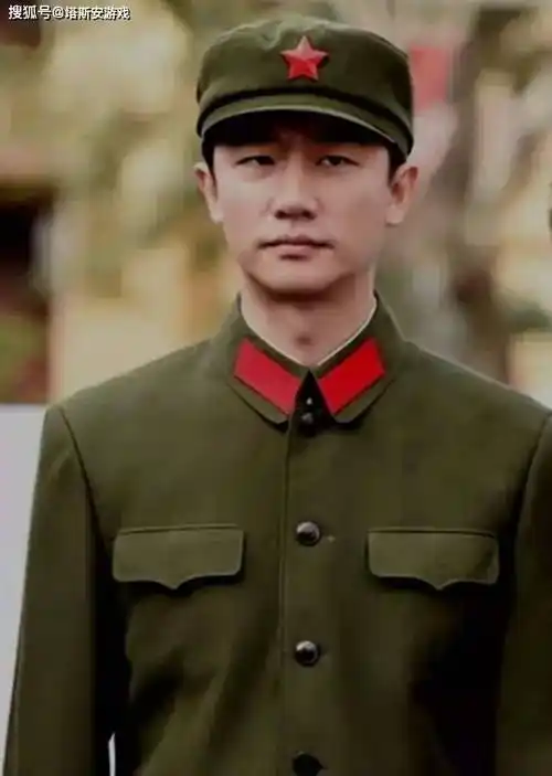 新中国军服进化史,其中的65式是一代不可磨灭的经典_款式_上衣_蓝色