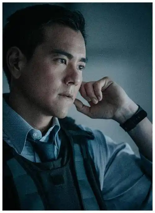 彭于晏42岁驾车出行,女乘客现身惊艳动人!_日本_女子_私生活