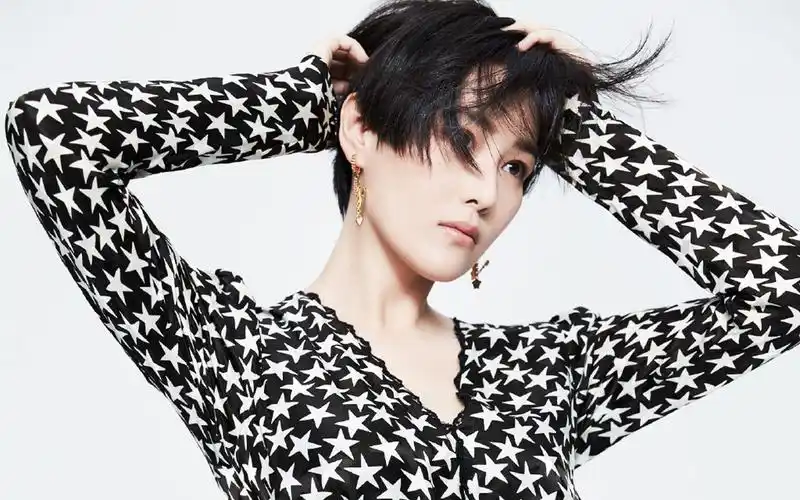 张馨予性感写真图片桌面壁纸