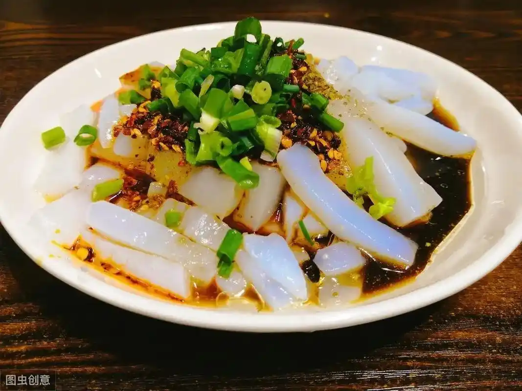 四川小吃一一四川麻辣凉粉 - 抖音