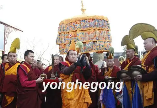 一心法门的雍和宫现任住持胡雪峰