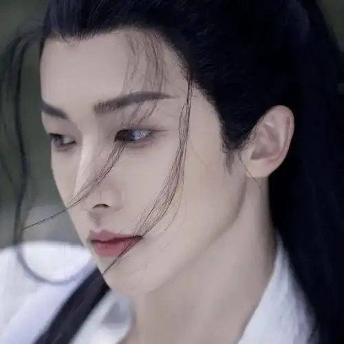 古风男生真人头像 | 67陌上少年,挥赋百折扇