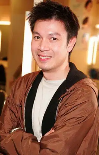 【图】梁荣忠个人资料大展示 没想到他居然这么出名